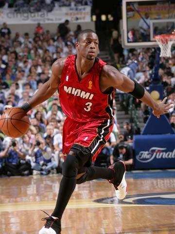 篮球NBA官方公布最新球队攻防效率榜（NBA官方发布最新球队攻防效率排名）