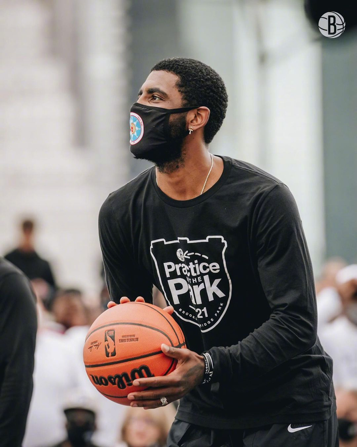 CBA比赛精彩瞬间：深圳队绝杀辽宁,（CBA高光时刻：深圳压哨绝杀辽宁）