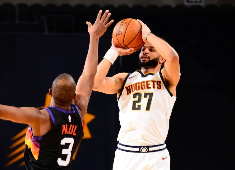 热火伤病报告：鲍威尔左脚踝扭伤将缺席今日对阵独行侠的比赛（热火官宣伤情：鲍威尔左踝扭伤，缺席今日战独行侠）