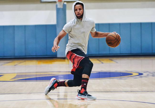 持续稳定！阿森纳大将萨利巴在北伦敦德比中表现出色（稳定如一！阿森纳中卫萨利巴北伦敦德比表现抢眼）