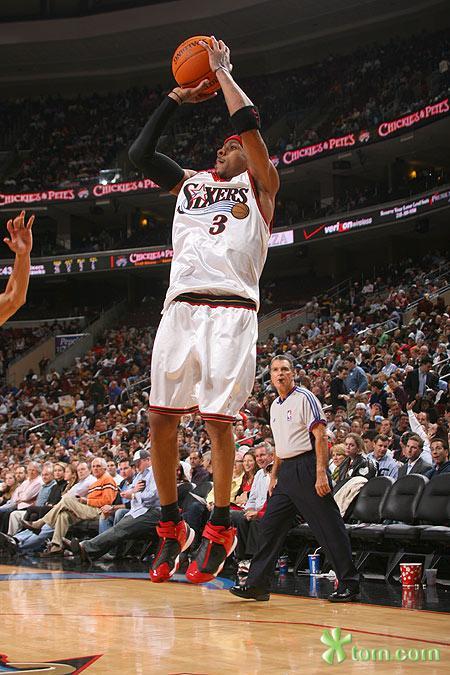 孔蒂：双线能力不足？我们买了个9个人，问题是有7个人受伤了（孔蒂回应双线质疑：引进9人，却有7人伤停）