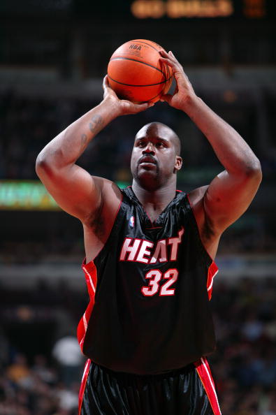 韩足晚报（2025.11.14）完胜，韩国拿到关键胜利（韩足晚报（2025.11.14）：韩国完胜拿下关键三分）