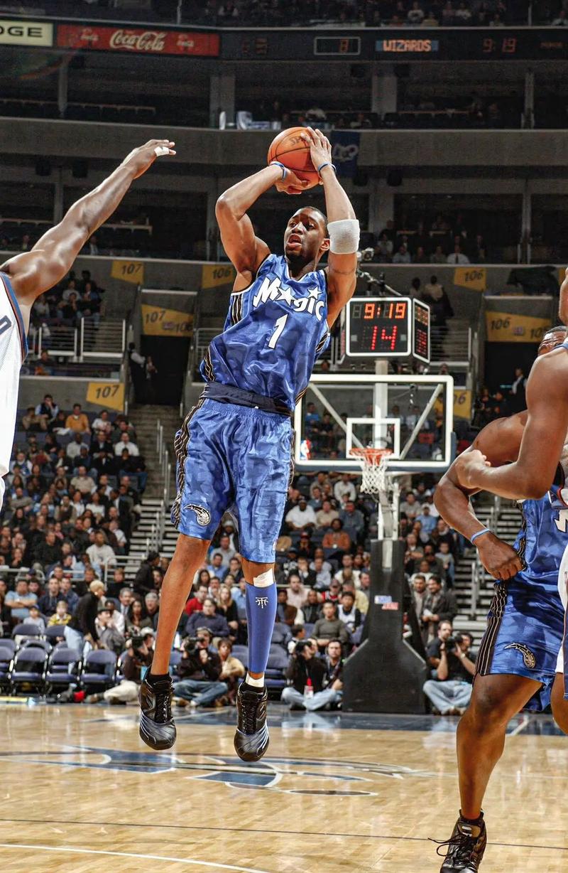 弗格森：回苏格兰比赛像在主场一样，为今晚的表现感到高兴（弗格森：重返苏格兰如同主场作战，对今夜的表现感到高兴）