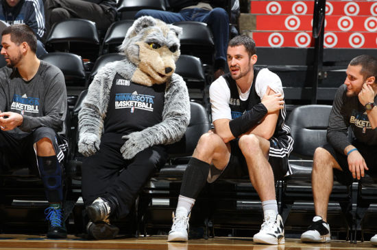 比塞克：不考虑转会问题；我必须持续出场才有机会踢世界杯（比塞克：转会暂不考虑，唯有稳定出场才能冲击世界杯）