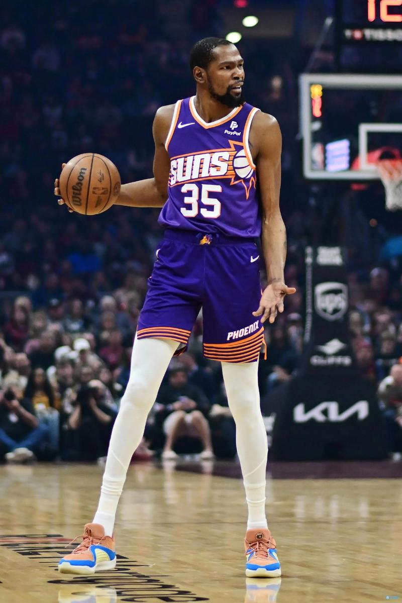 德保罗：梅西的表现无法解释，你只要尽情享受就行（德保罗：梅西的神奇无需解释，只管欣赏就好）