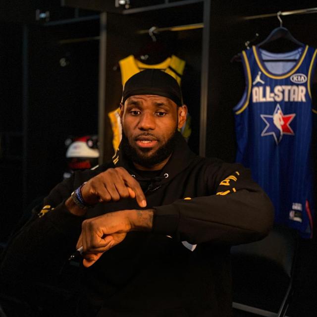 斯洛特：基耶萨生病了，加克波踢利兹联伤了将缺席几周（斯洛特：基耶萨患病，加克波对利兹联受伤将缺阵数周）